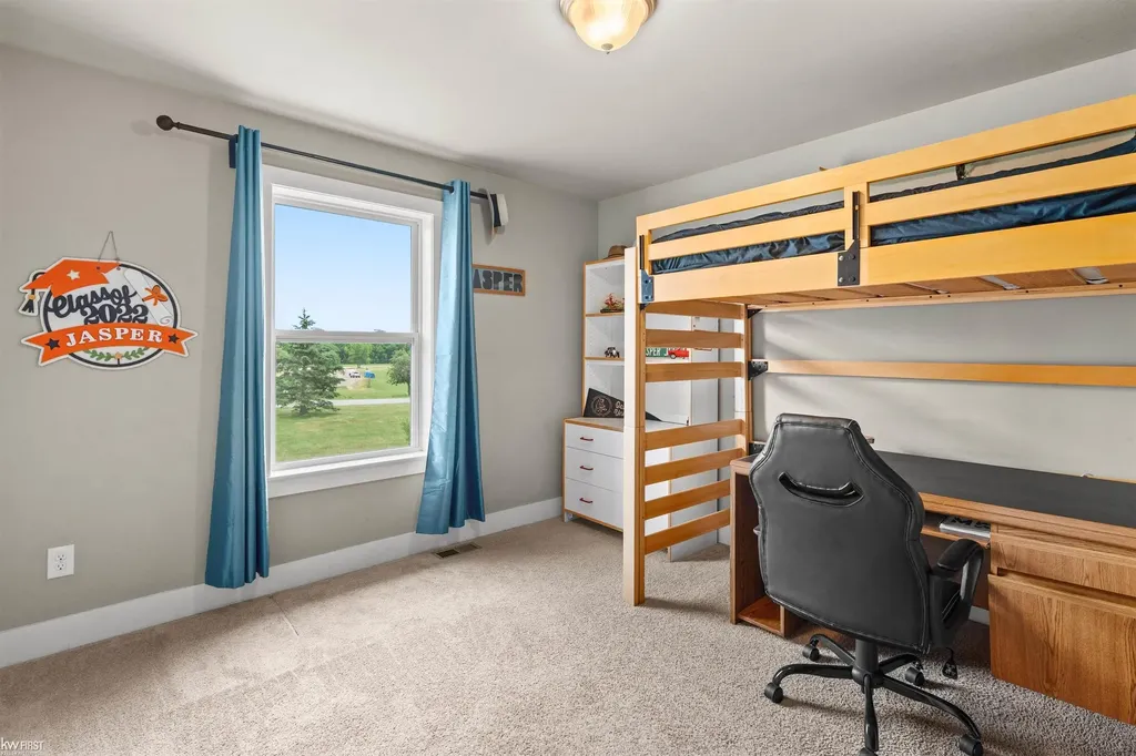 16589 Bedington Drive Fenton Charter Township MI 48451