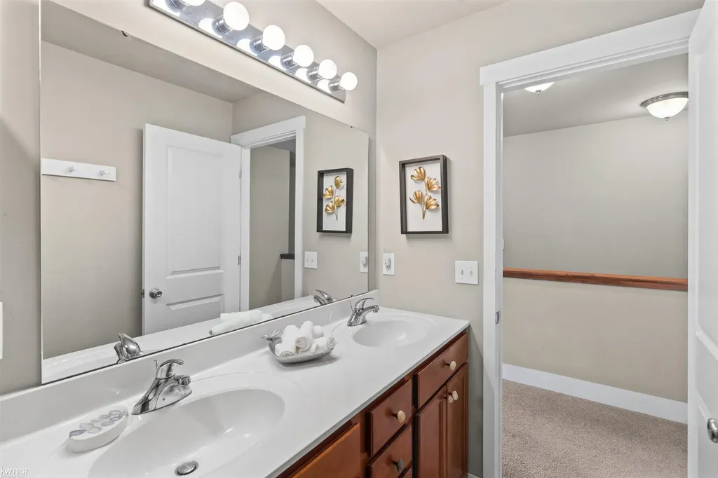 16589 Bedington Drive Fenton Charter Township MI 48451