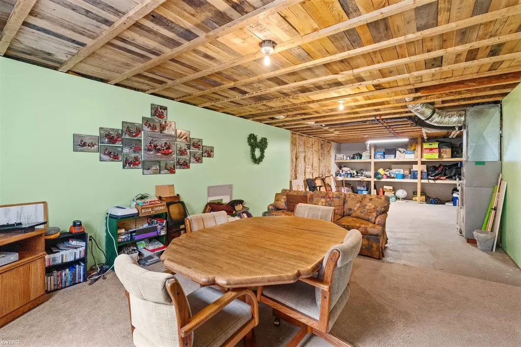 16589 Bedington Drive Fenton Charter Township MI 48451