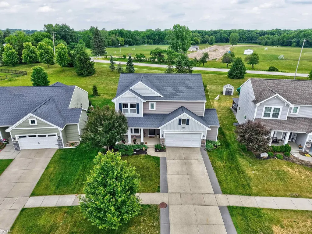 16589 Bedington Drive Fenton Charter Township MI 48451