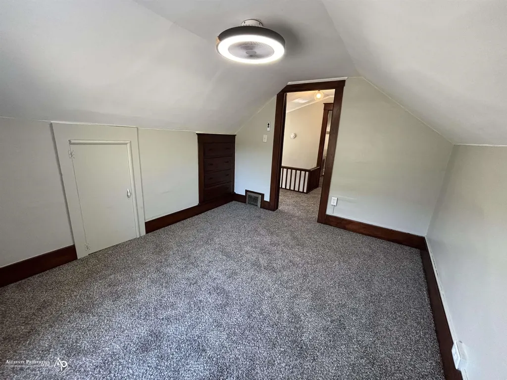 304 S State Road Davison City MI 48423