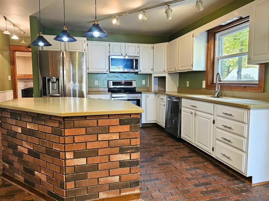 2206 Delwood Drive Thetford Township MI 48420
