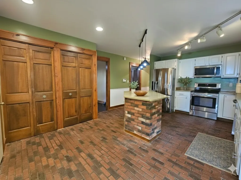 2206 Delwood Drive Thetford Township MI 48420