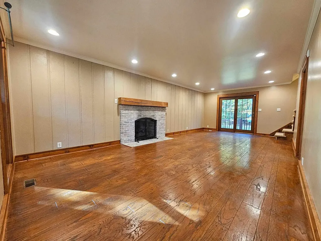 2206 Delwood Drive Thetford Township MI 48420