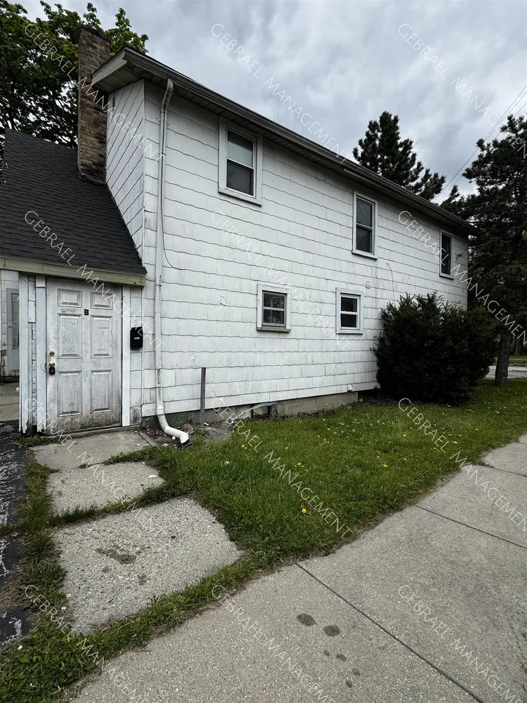 1001 Greenwich Street Saginaw City MI 48602