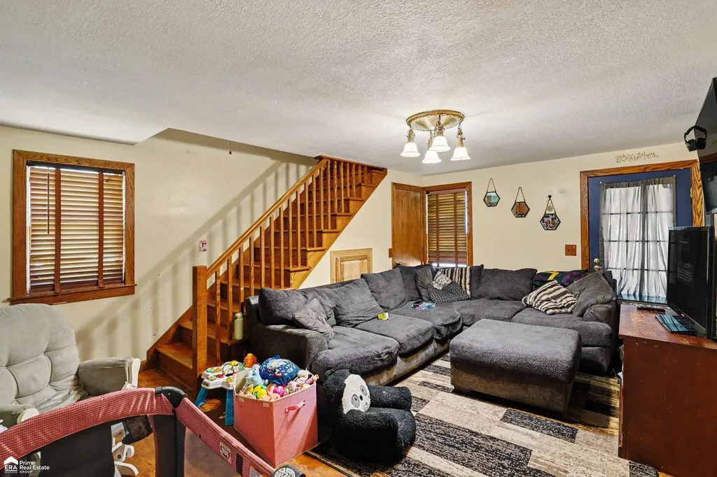 703 Brady Street Chesaning Village MI 48616