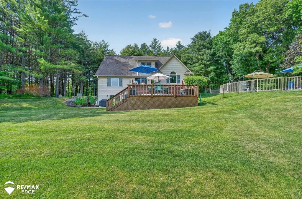 3393 Lippincott Road Elba Township MI 48446