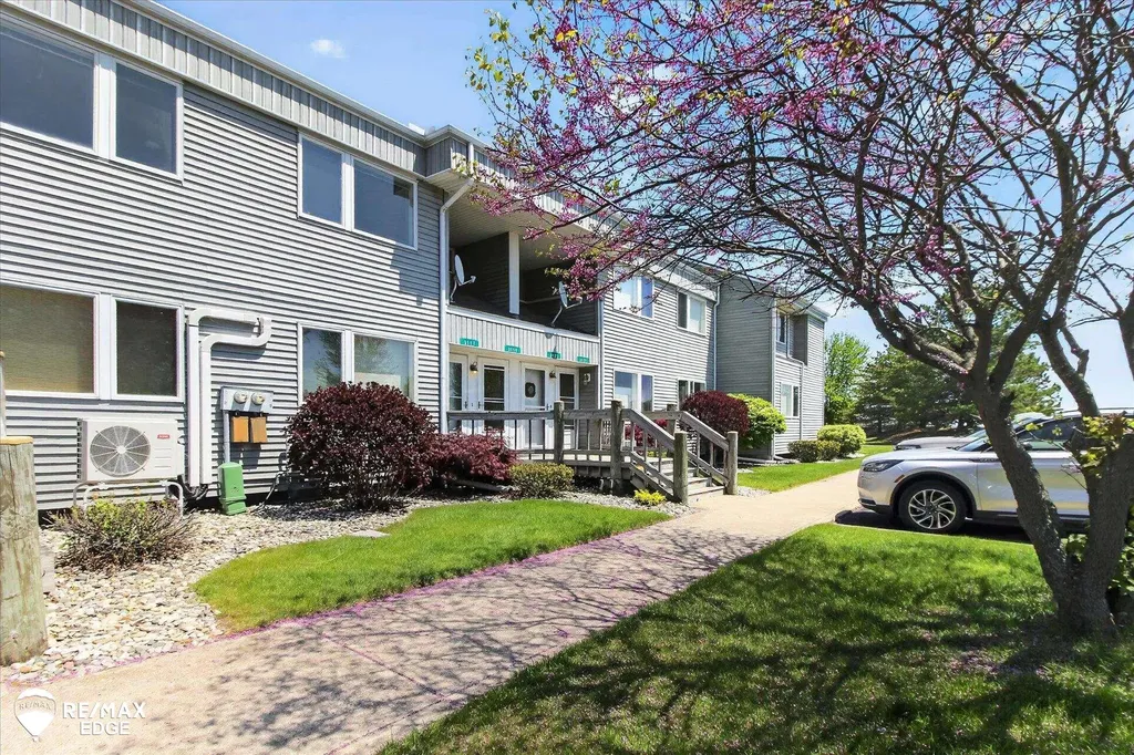 3119 E Midshipman Drive Au Gres Township MI 48703
