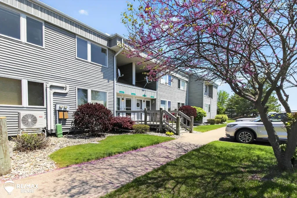 3119 E Midshipman Drive Au Gres Township MI 48703