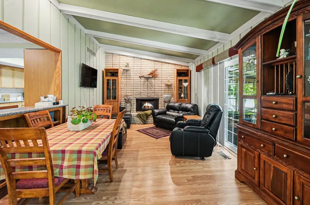 30809 Leelane Street Farmington Hills City MI 48336