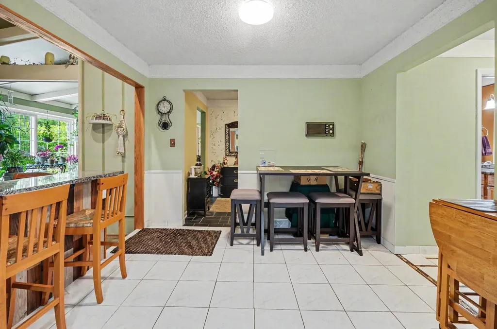 30809 Leelane Street Farmington Hills City MI 48336