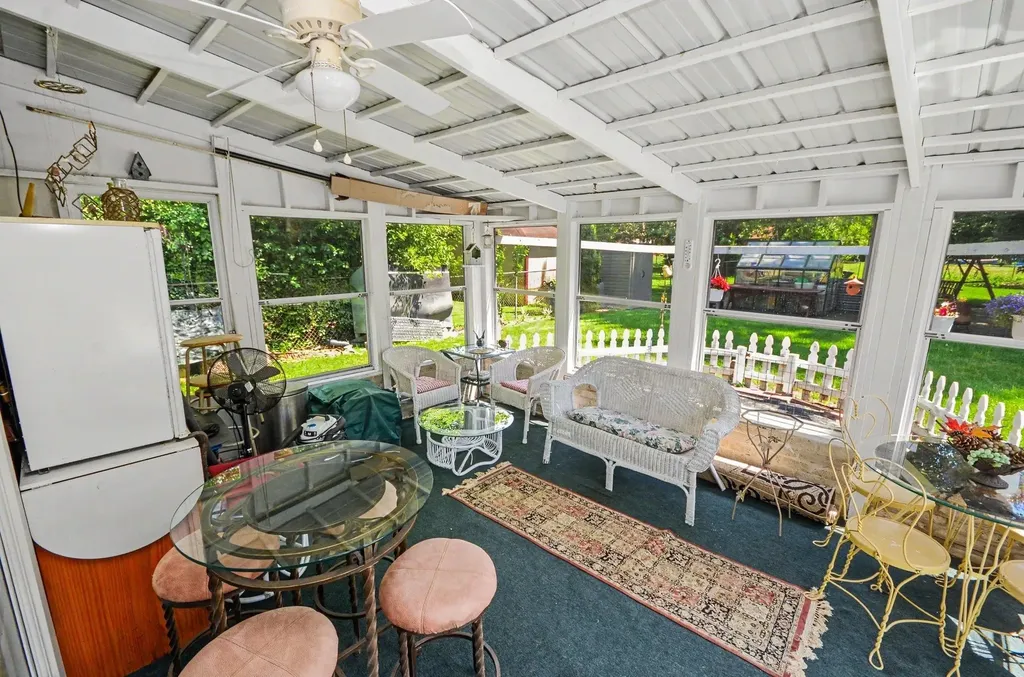 30809 Leelane Street Farmington Hills City MI 48336