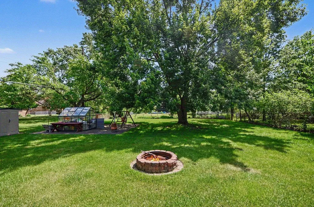 30809 Leelane Street Farmington Hills City MI 48336