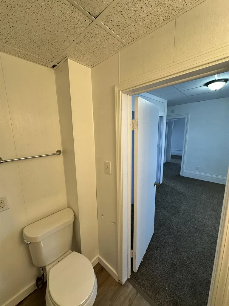 2002 N Carolina Street Saginaw City MI 48602