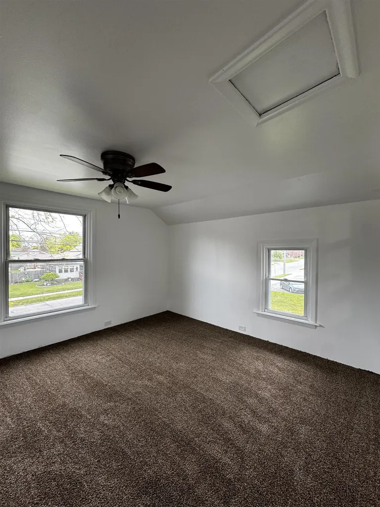 2002 N Carolina Street Saginaw City MI 48602