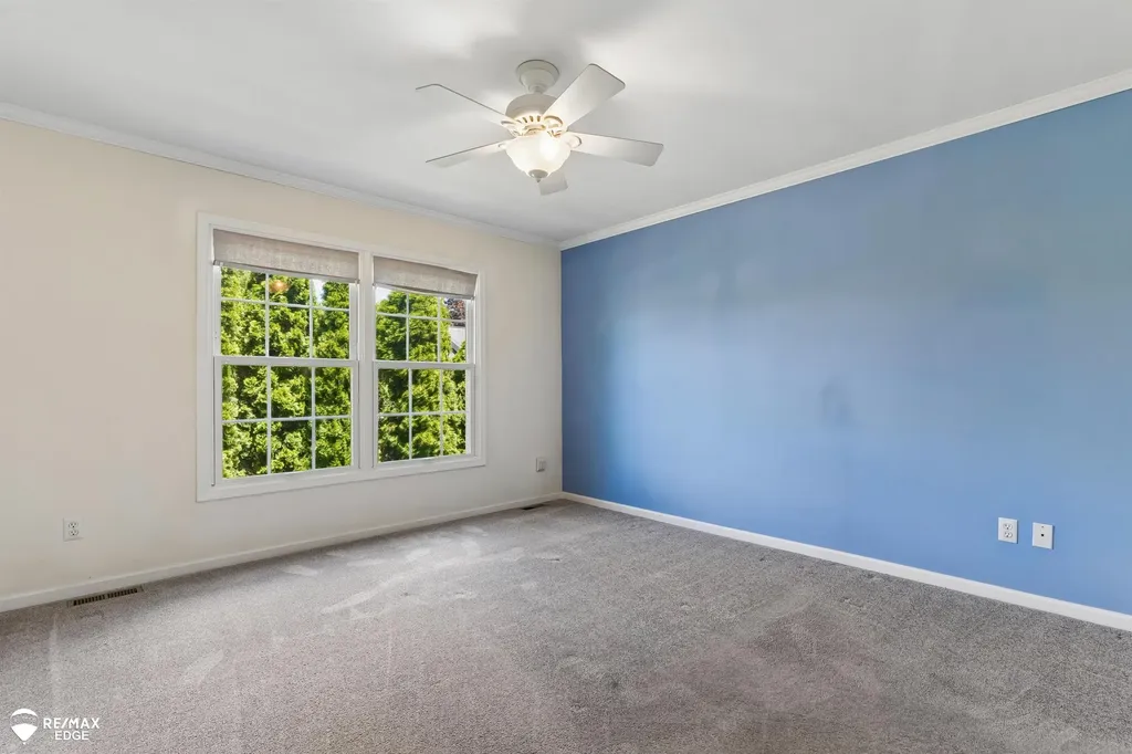3333 Nell Rose Court Royal Oak City MI 48073