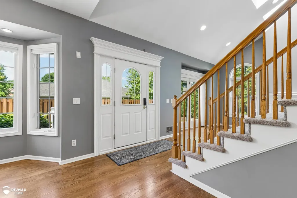 3333 Nell Rose Court Royal Oak City MI 48073