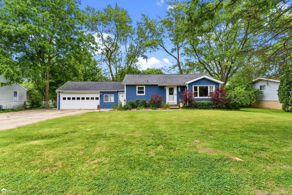 2495 W Wilson Road Vienna Charter Township MI 48420