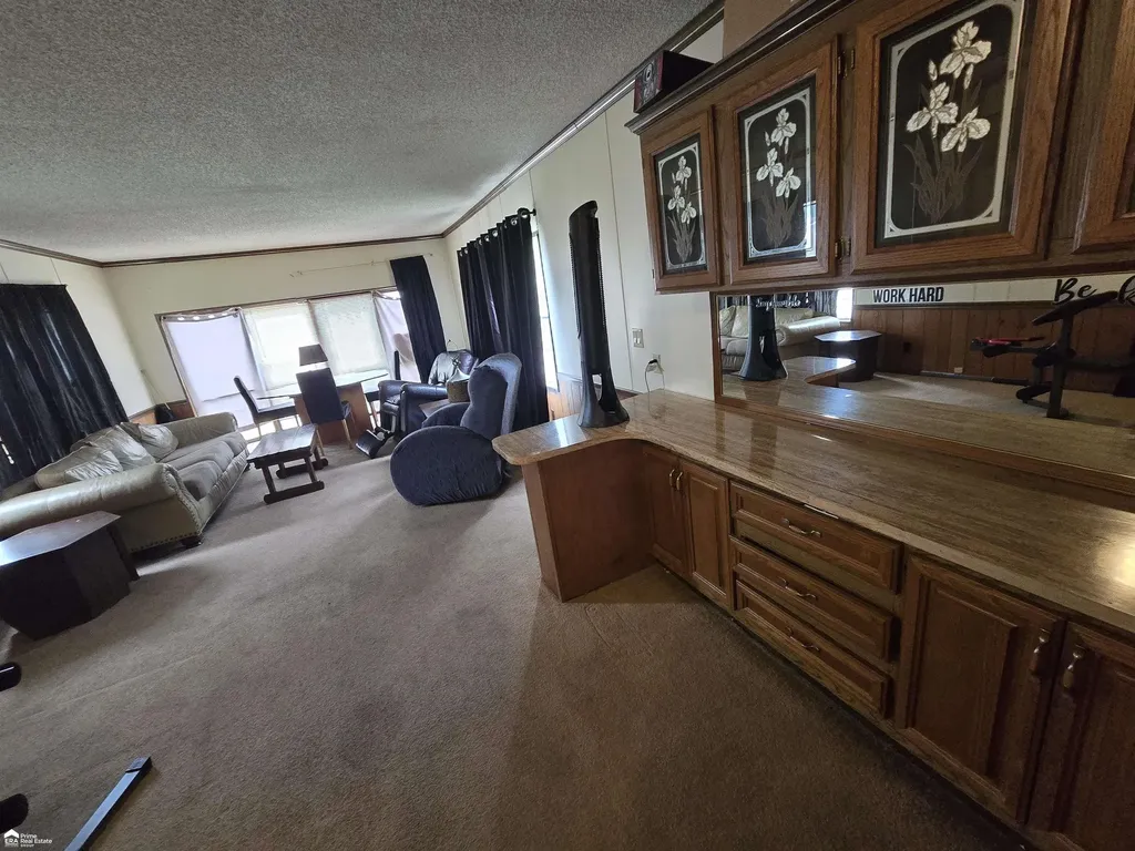 329 King George Iii Drive Flint Charter Township MI 48507