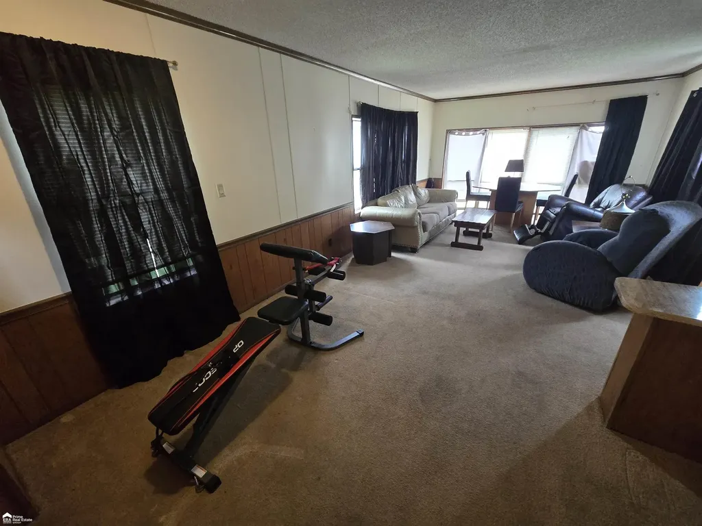 329 King George Iii Drive Flint Charter Township MI 48507