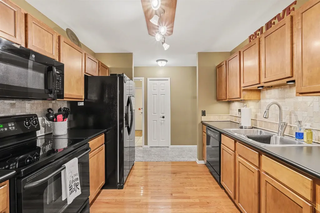 6015 Augusta Court Holly Township MI 48439