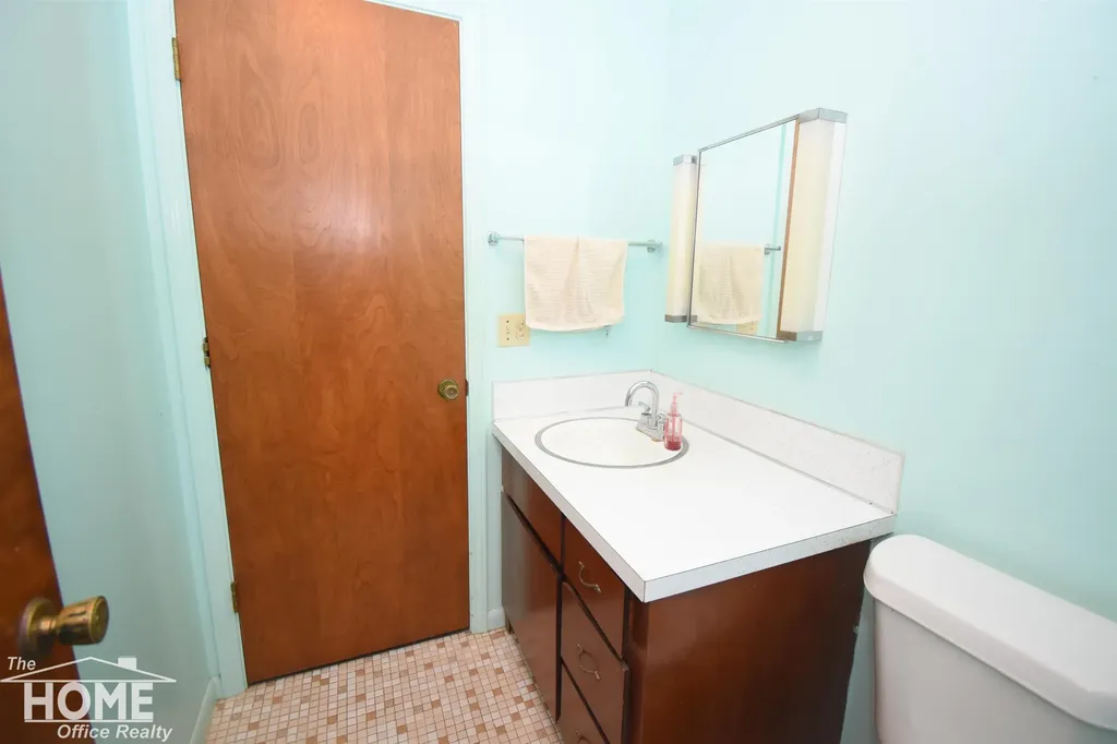 6923 S Byron Road Vernon Township MI 48429