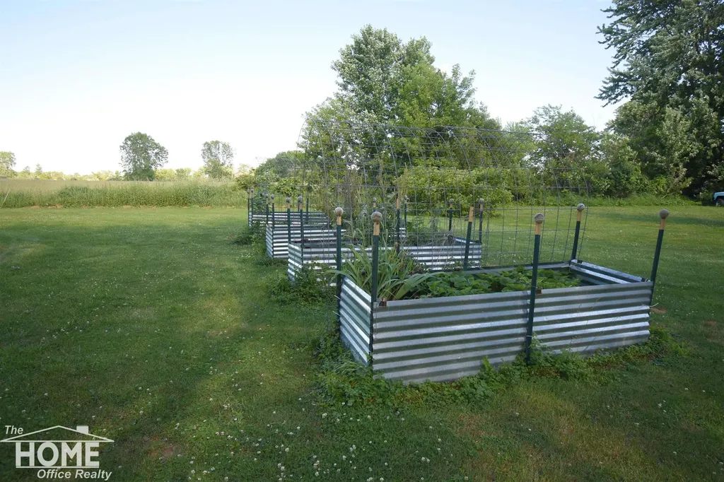 6923 S Byron Road Vernon Township MI 48429