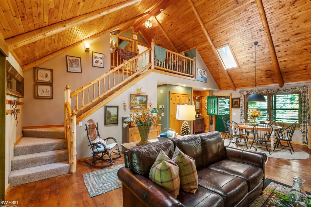1580 Blackberry Trail Pleasantview Township MI 49740
