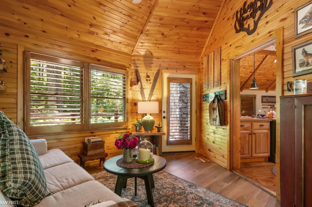 1580 Blackberry Trail Pleasantview Township MI 49740