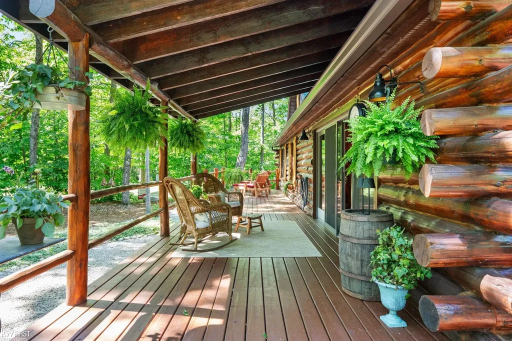 1580 Blackberry Trail Pleasantview Township MI 49740
