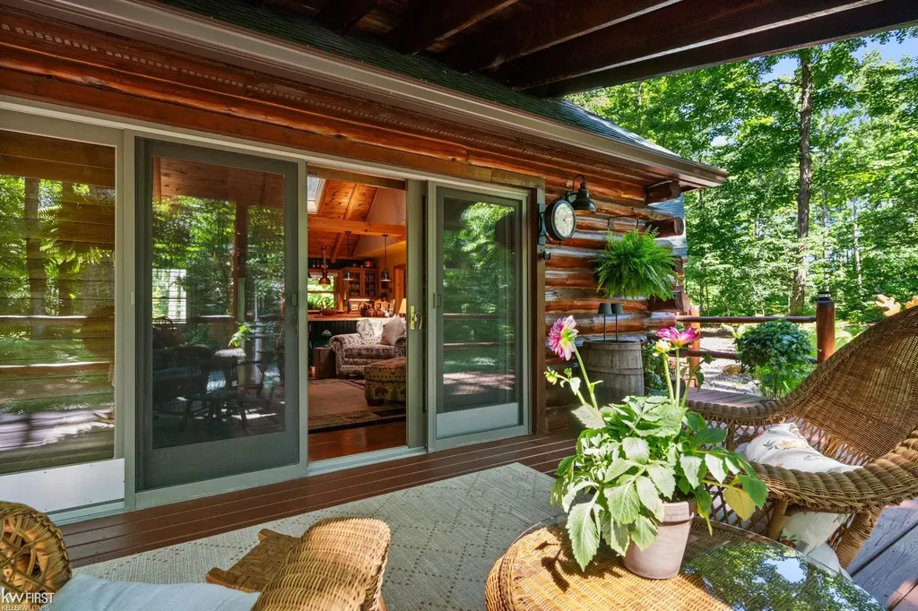 1580 Blackberry Trail Pleasantview Township MI 49740