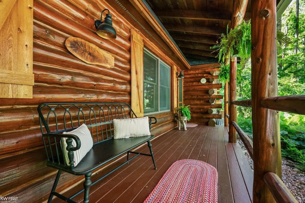 1580 Blackberry Trail Pleasantview Township MI 49740