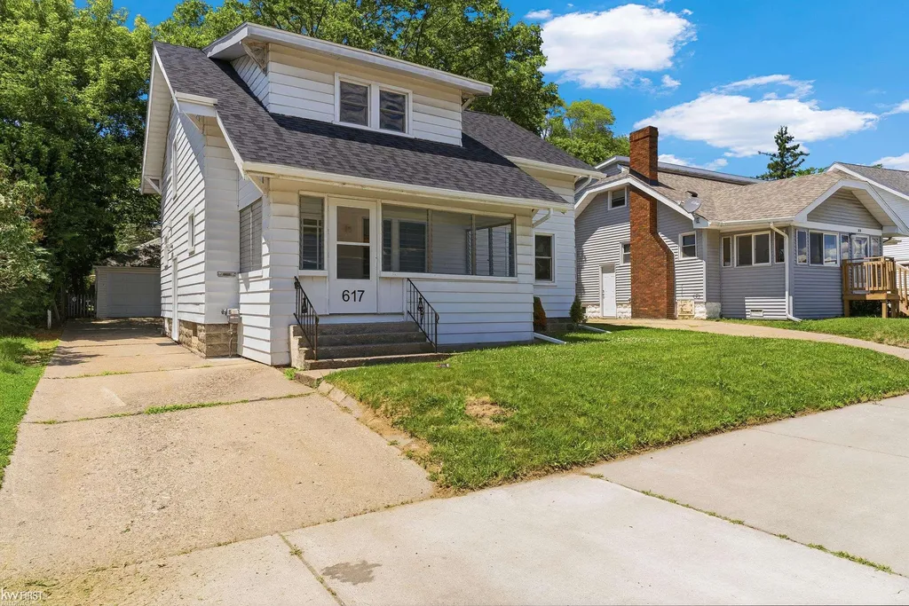 617 Dupont Street Flint City MI 48504