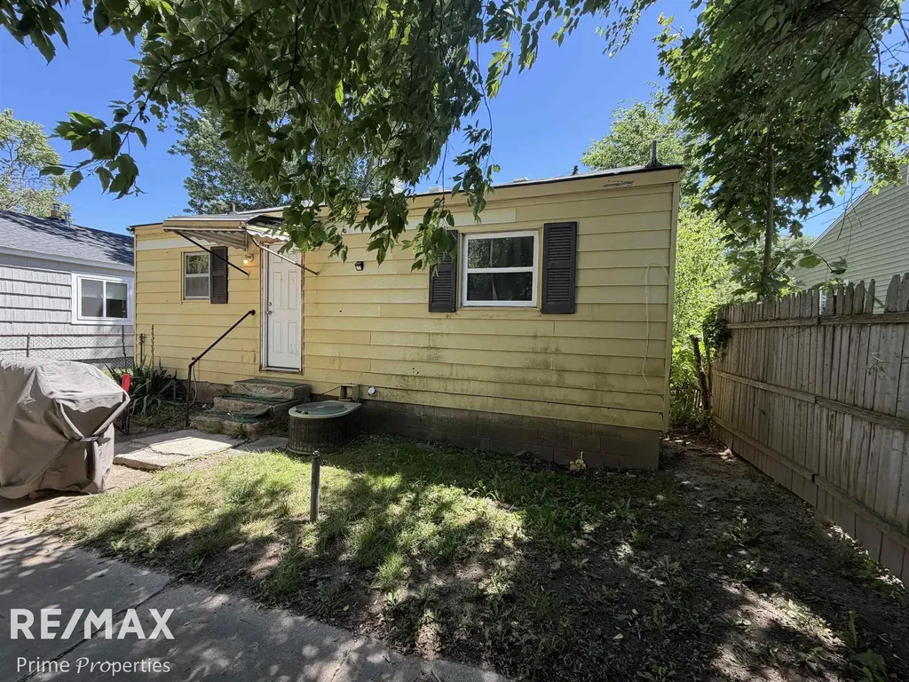 4051 Oconner Road Mt. Morris Township MI 48504