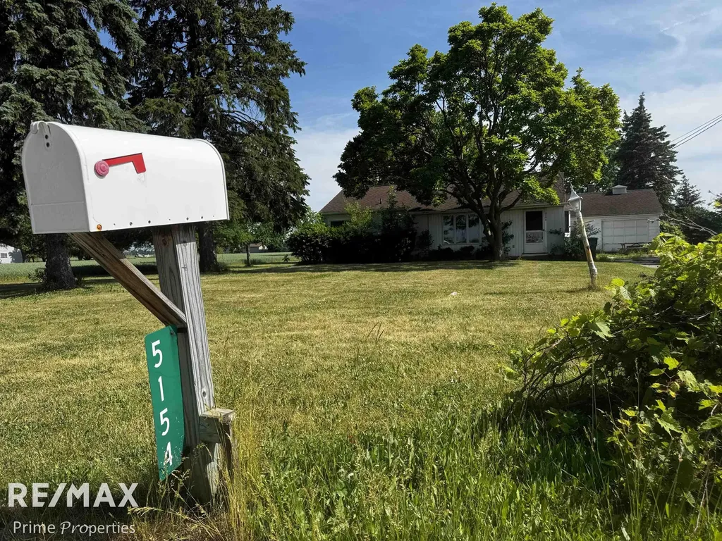 5154 Hess Road Buena Vista Charter Township MI 48601