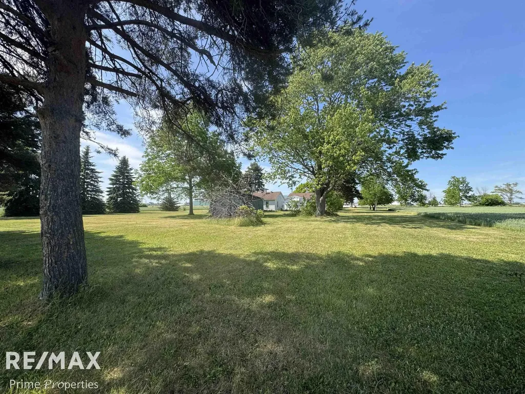 5154 Hess Road Buena Vista Charter Township MI 48601