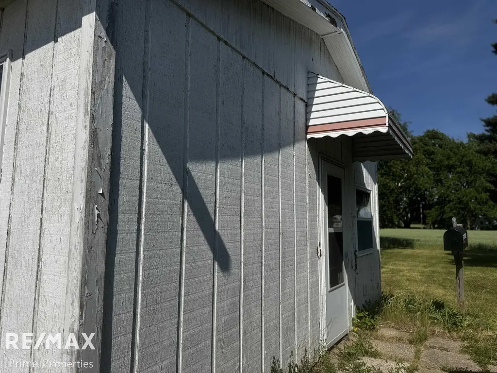 5154 Hess Road Buena Vista Charter Township MI 48601