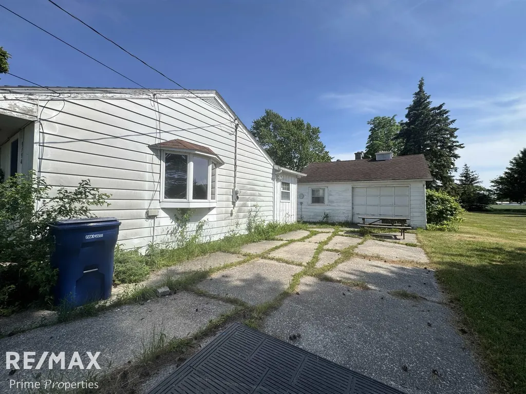 5154 Hess Road Buena Vista Charter Township MI 48601