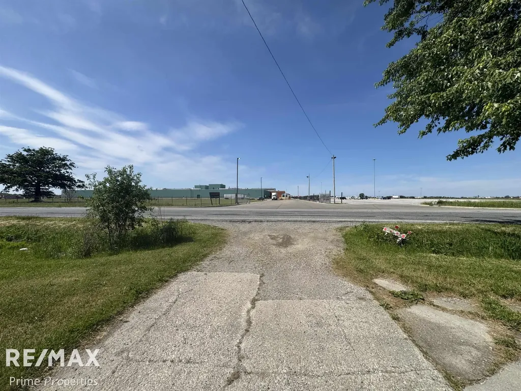 5154 Hess Road Buena Vista Charter Township MI 48601