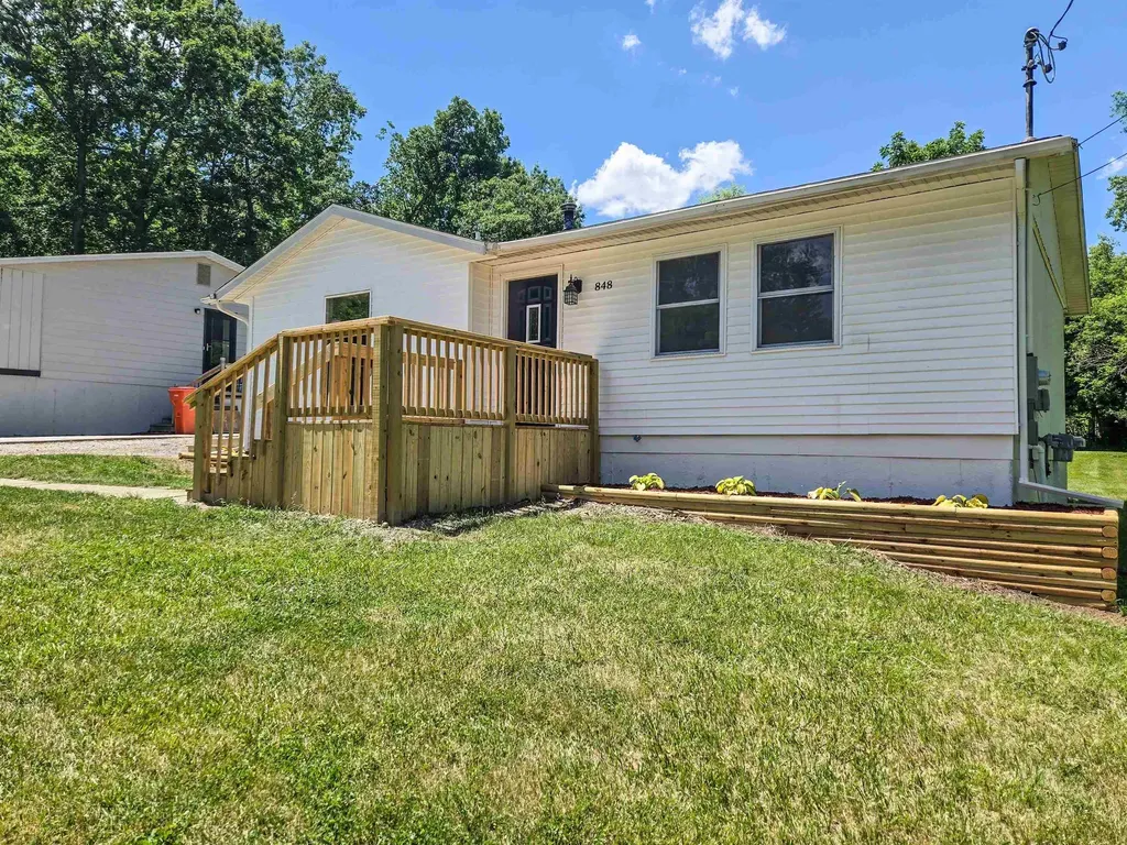 848 Alger Street Owosso City MI 48867