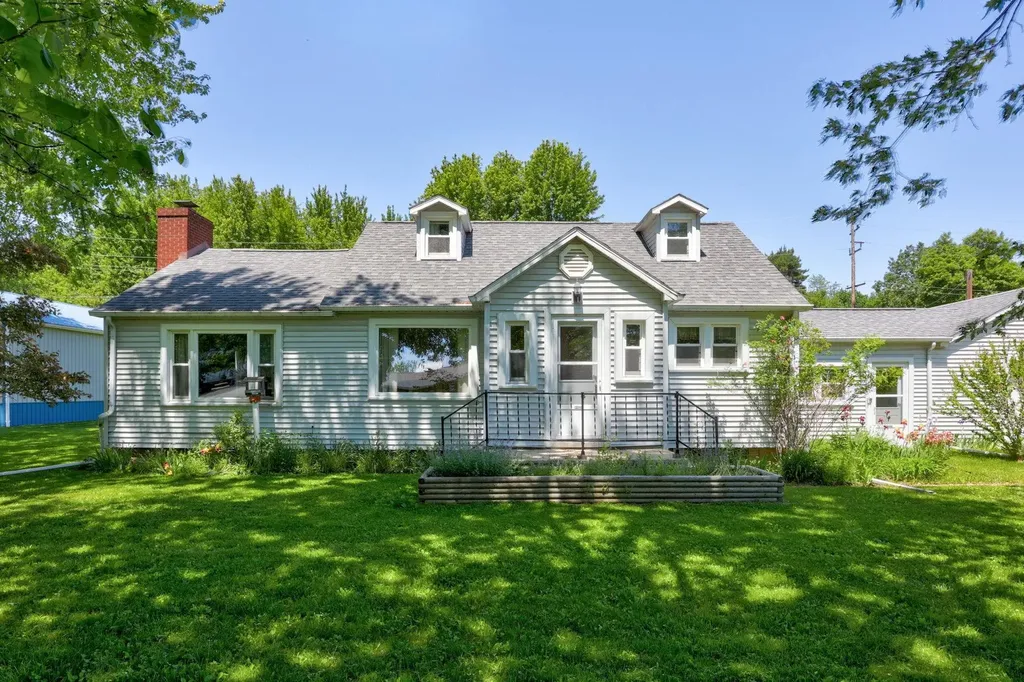 359 Gaway Street Vassar Township MI 48768