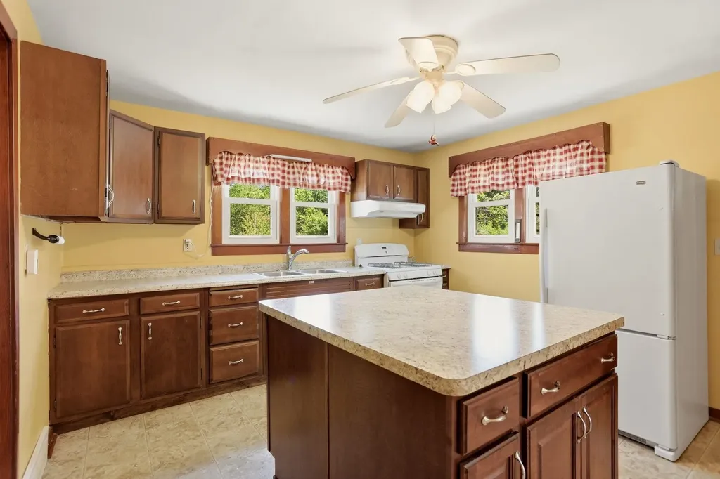 359 Gaway Street Vassar Township MI 48768