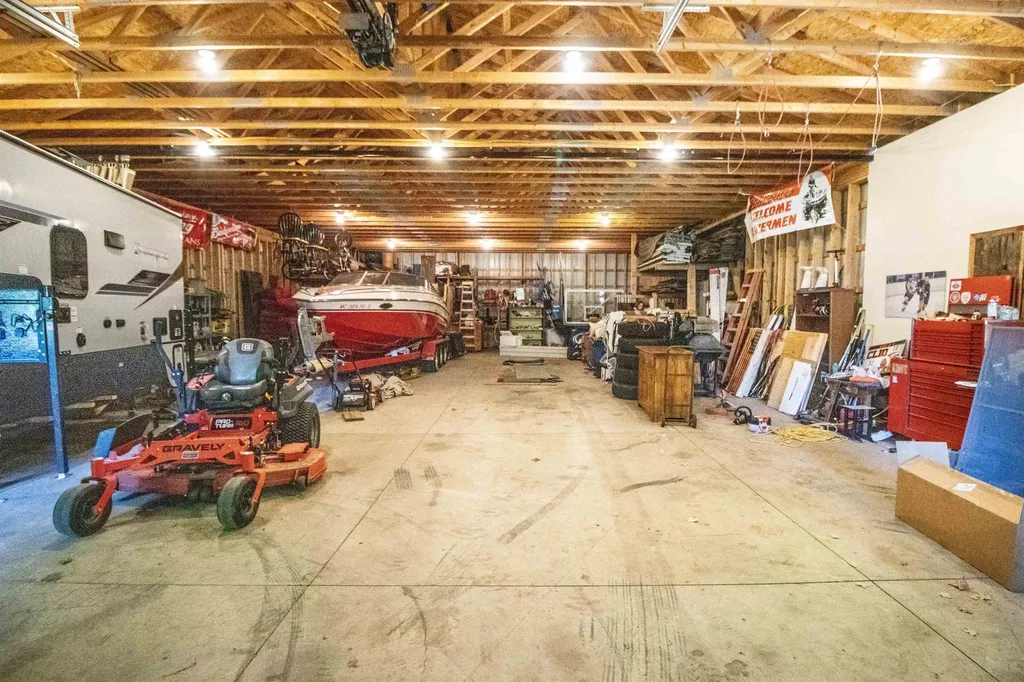 5090 W Frances Road Vienna Charter Township MI 48420