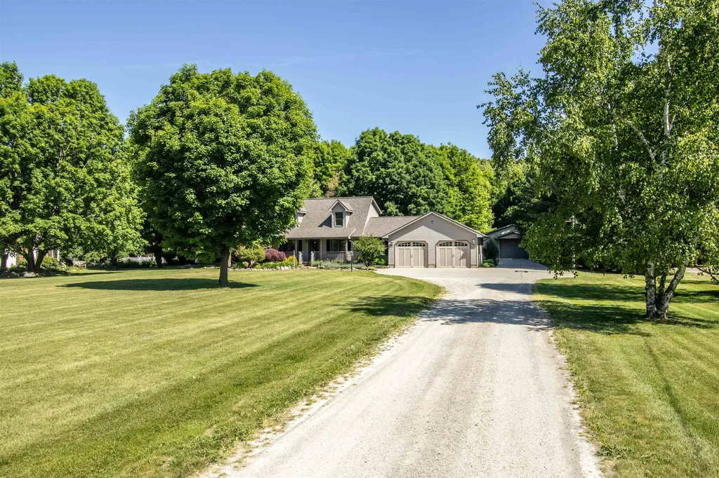 5090 W Frances Road Vienna Charter Township MI 48420