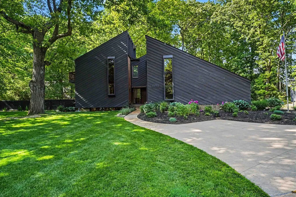 5143 Green Meadows Road Grand Blanc Charter Township MI 48439
