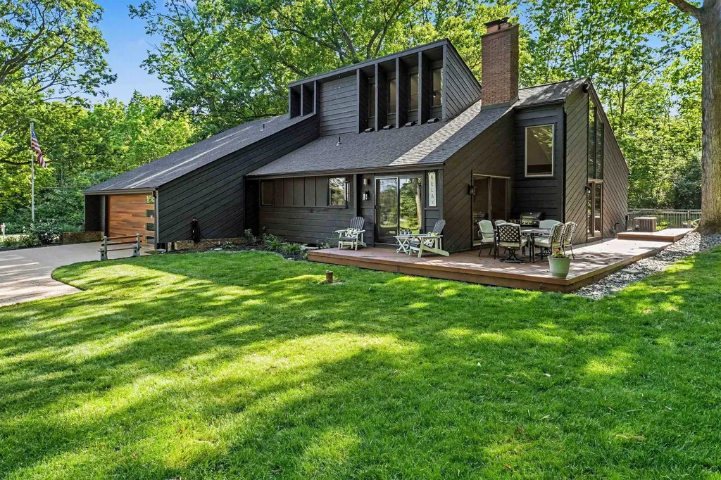 5143 Green Meadows Road Grand Blanc Charter Township MI 48439