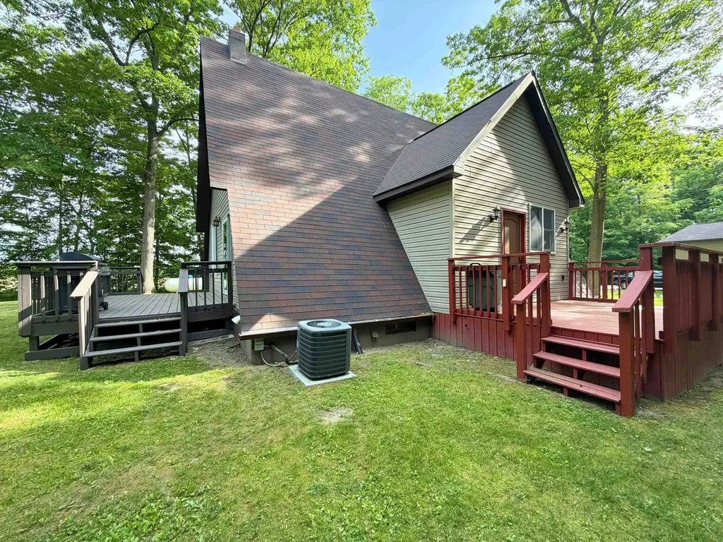 12261 N Webster Road Vienna Charter Township MI 48420