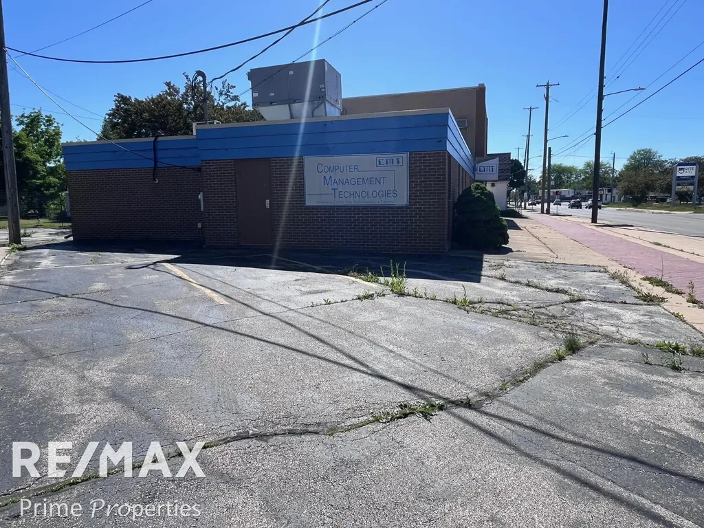 731 Gratiot Avenue Saginaw City MI 48602