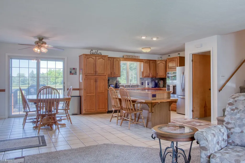1300 W Hibbard Road Owosso Charter Township MI 48867