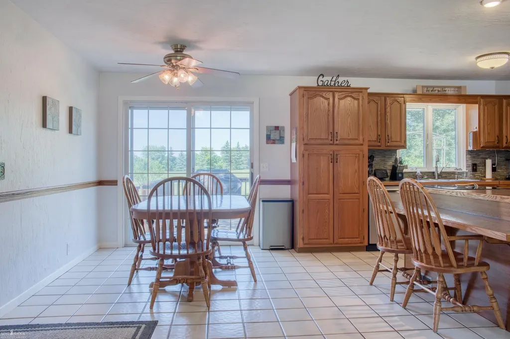 1300 W Hibbard Road Owosso Charter Township MI 48867